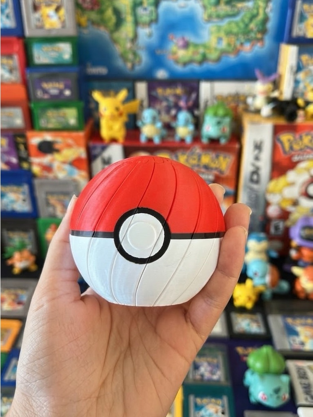 Pokéball Twist Fidget Toy